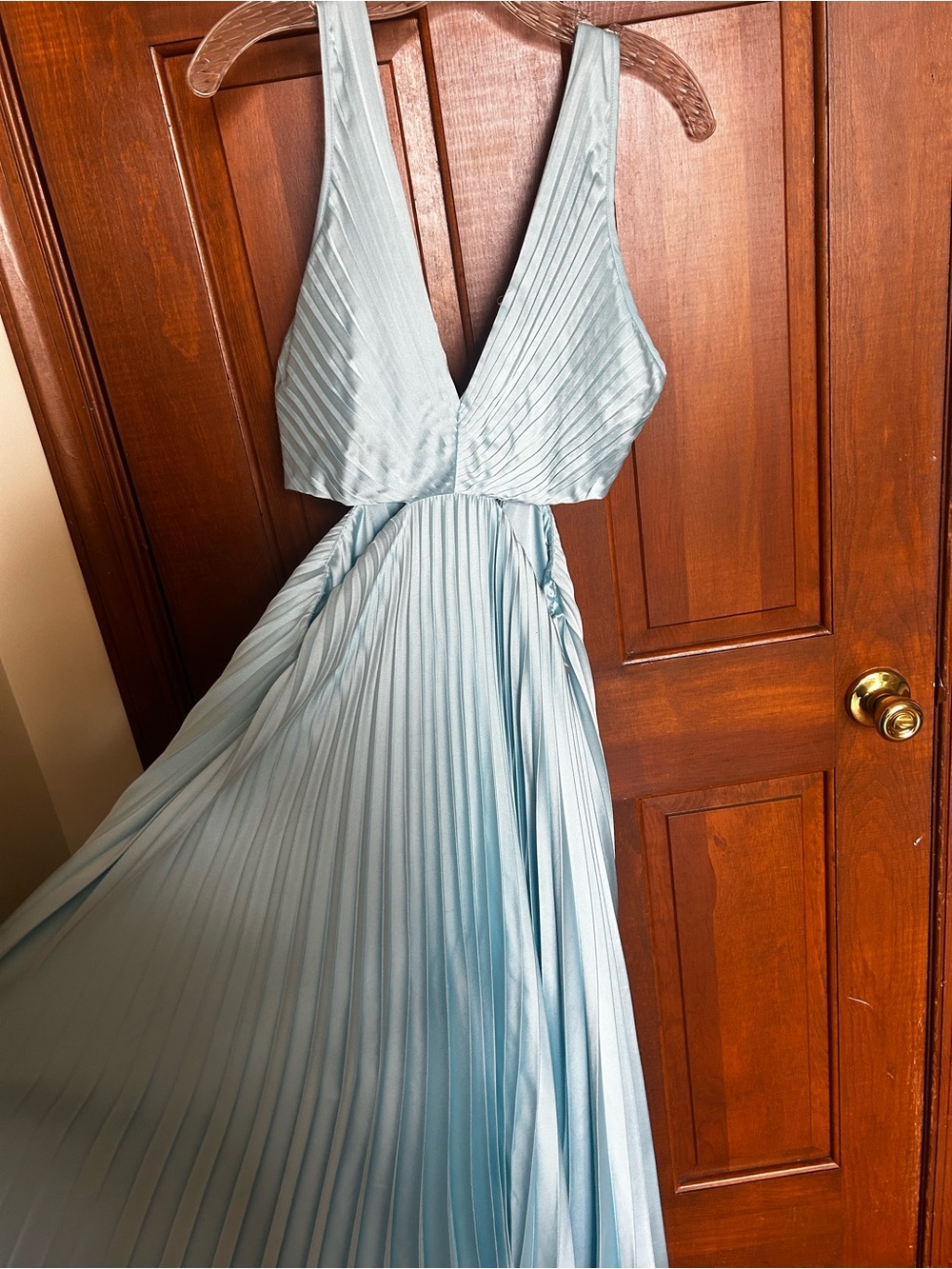 Abercrombie & Fitch Light Blue Pleated Maxi Dress - Picture 2 of 5